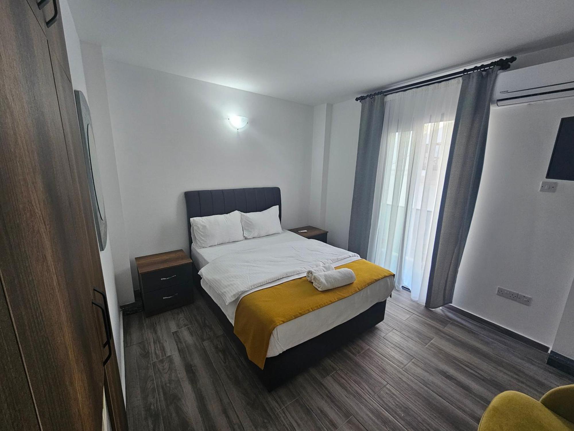 Cyprus Harbour Suites Kyrenia  Exterior foto
